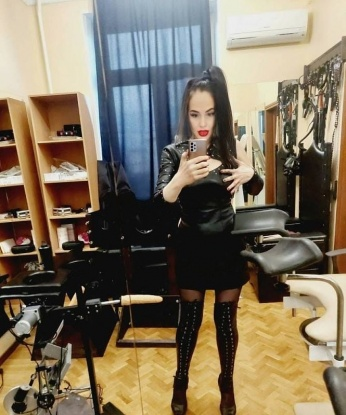 Москва - город, где я обитаю, и я знаю все его секреты. Мой опыт и умение порадуют тебя до самого конца. У меня есть особые таланты, которые превратят наше свидание в незабываемое путешествие в мир наслаждения. Я готова предложить тебе широкий спектр услуг, чтобы разбудить каждую клеточку твоего тела и удовлетворить все твои сокровенные желания. Позволь мне погрузить тебя в океан страсти и стать твоей самой олицетворенной фантазией. Мои отзывы и фото говорят сами за себя 💋+🔥=💥 Жду тебя! Наталия
